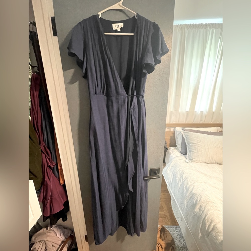 Navy Wrap Dress! Bridesmaid or wedding guest